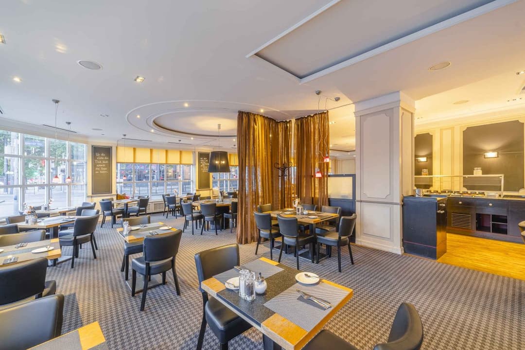 The Q - Quadro City Hotel