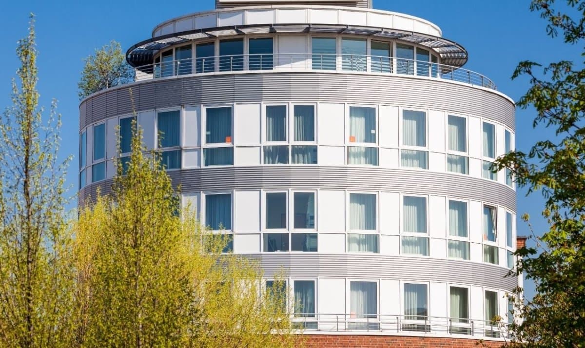 PLAZA Premium Hotel Köln