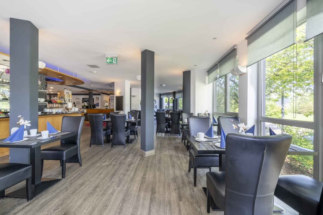 PLAZA INN Stuttgart Airport Messe